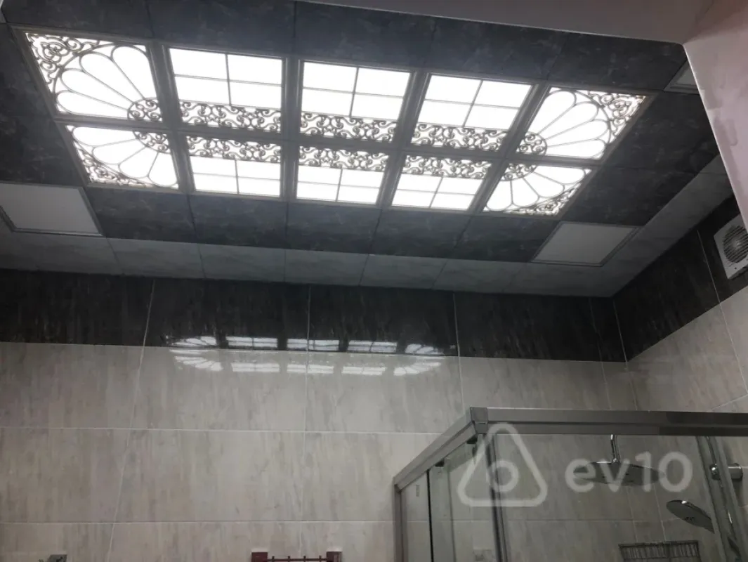 Kirayə verilir 3 otaqlı yeni tikili 86 m²