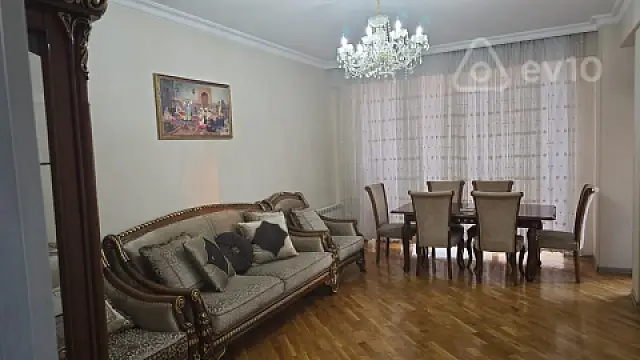 Kirayə verilir 2 otaqlı yeni tikili 60 m²