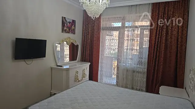 Kirayə verilir 2 otaqlı yeni tikili 60 m²