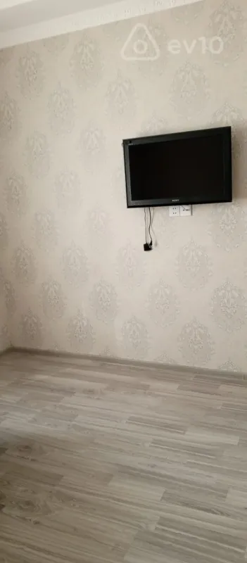 Kirayə verilir 2 otaqlı həyət evi 47 m²