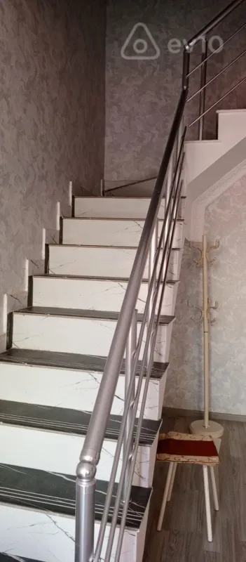 Kirayə verilir 2 otaqlı həyət evi 47 m²