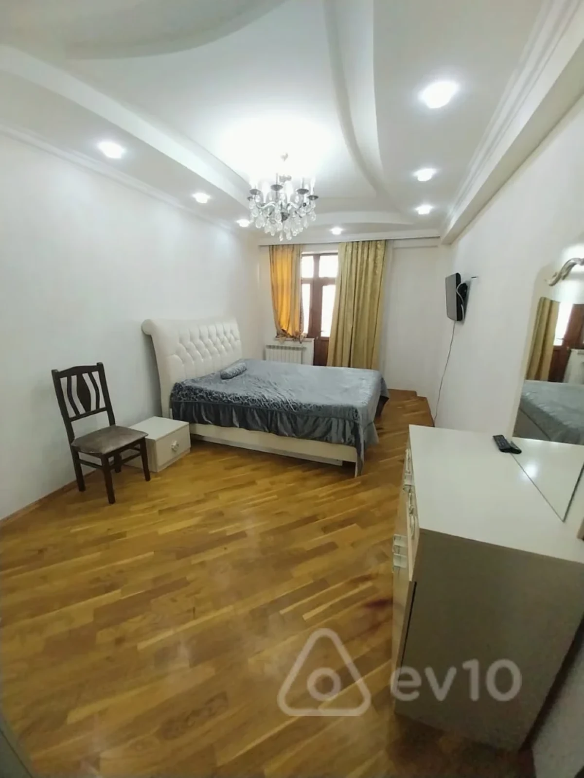 Kirayə verilir 2 otaqlı yeni tikili 90 m²