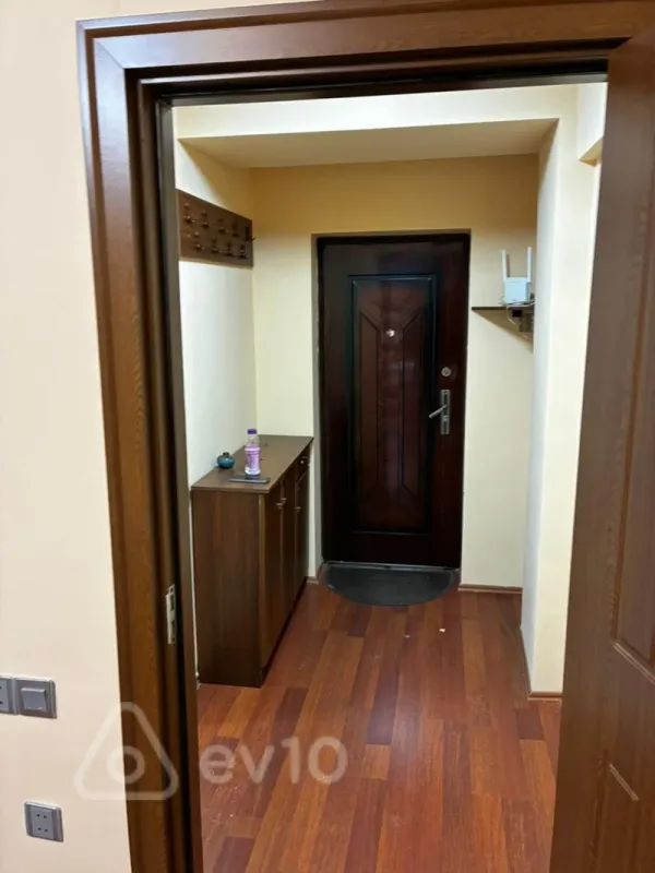 Kirayə verilir 1 otaqlı yeni tikili 45 m²