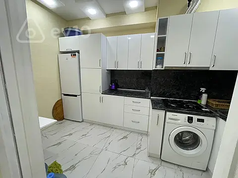Satılır 1 otaqlı yeni tikili 61 m²