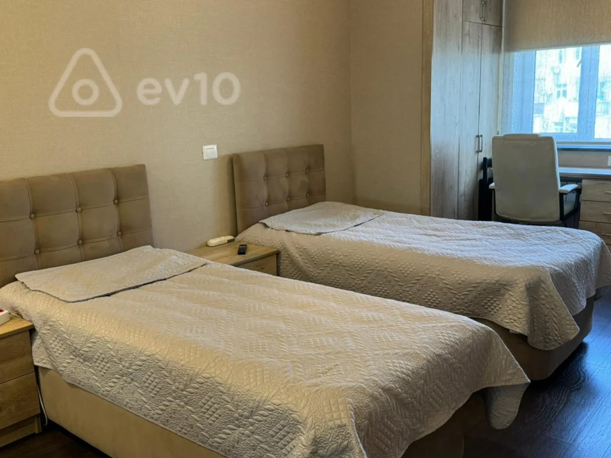 Satılır 3 otaqlı köhnə tikili 75 m²