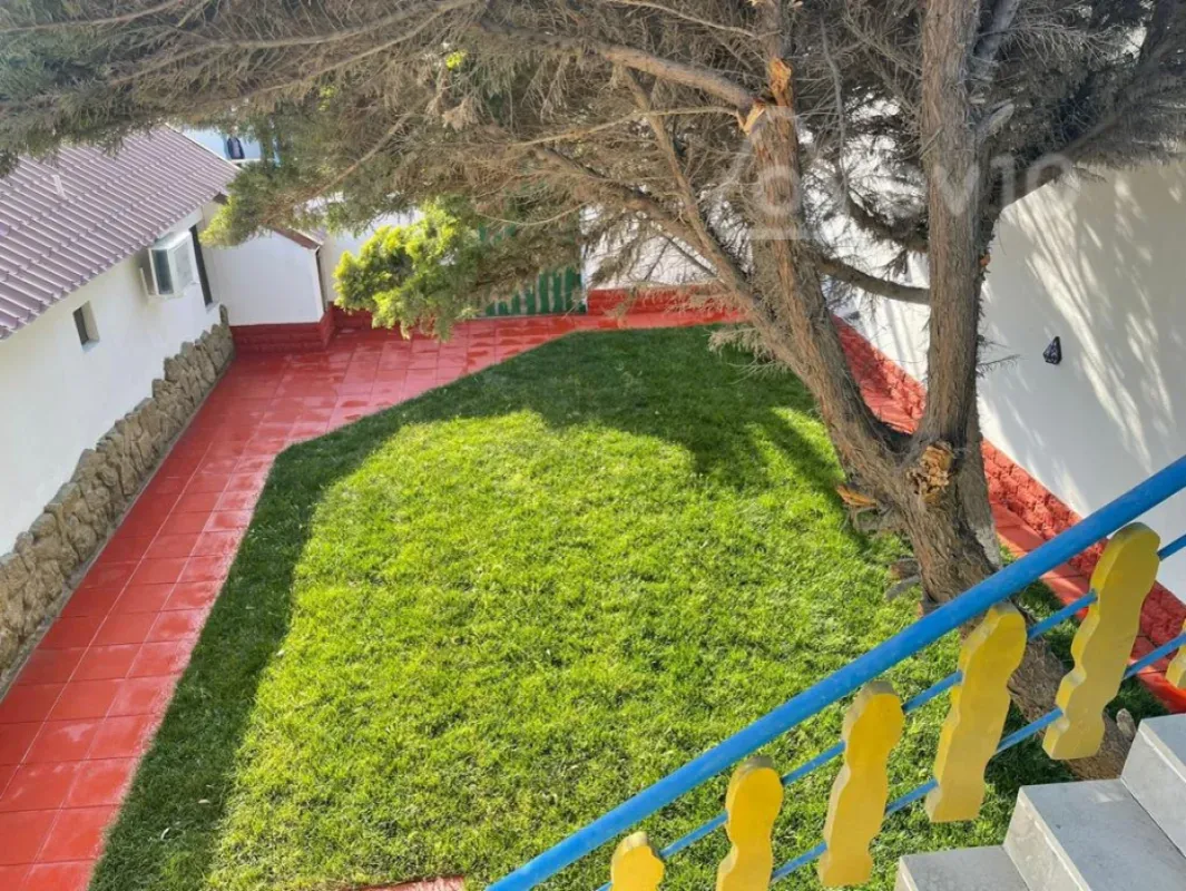 Kirayə verilir 4 otaqlı həyət evi 155 m²