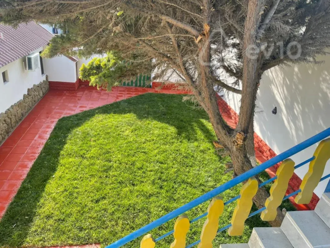 Kirayə verilir 4 otaqlı həyət evi 155 m²