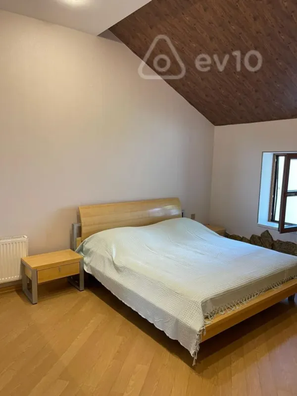 Kirayə verilir 4 otaqlı həyət evi 155 m²