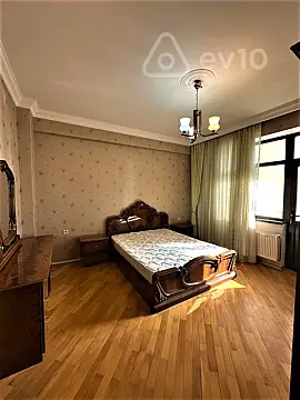 Satılır 3 otaqlı yeni tikili 121 m²
