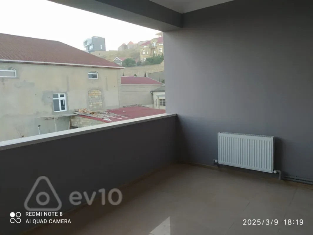 Kirayə verilir 4 otaqlı həyət evi 130 m²