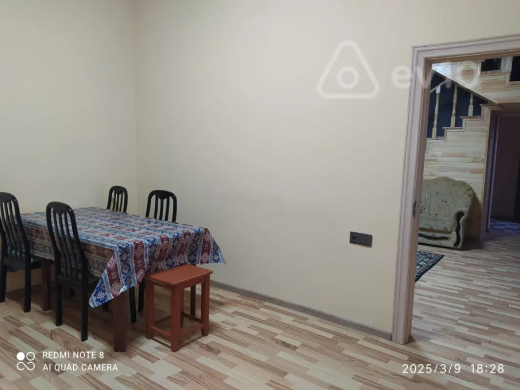 Kirayə verilir 4 otaqlı həyət evi 130 m²