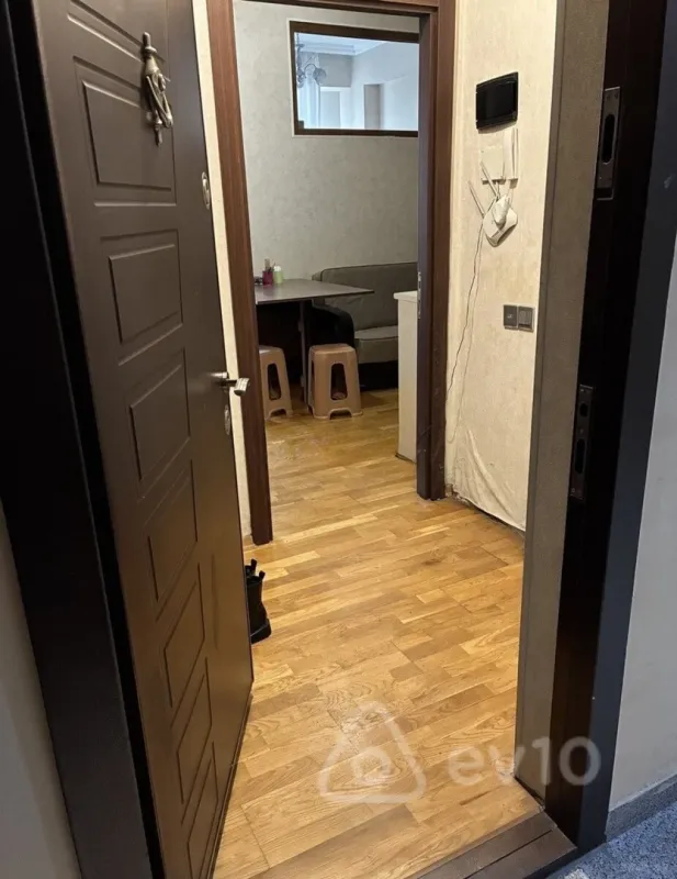 Satılır 2 otaqlı yeni tikili 40 m²