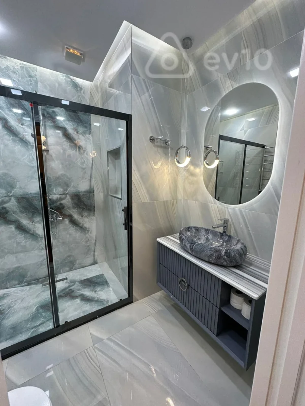 Kirayə verilir 3 otaqlı yeni tikili 150 m²