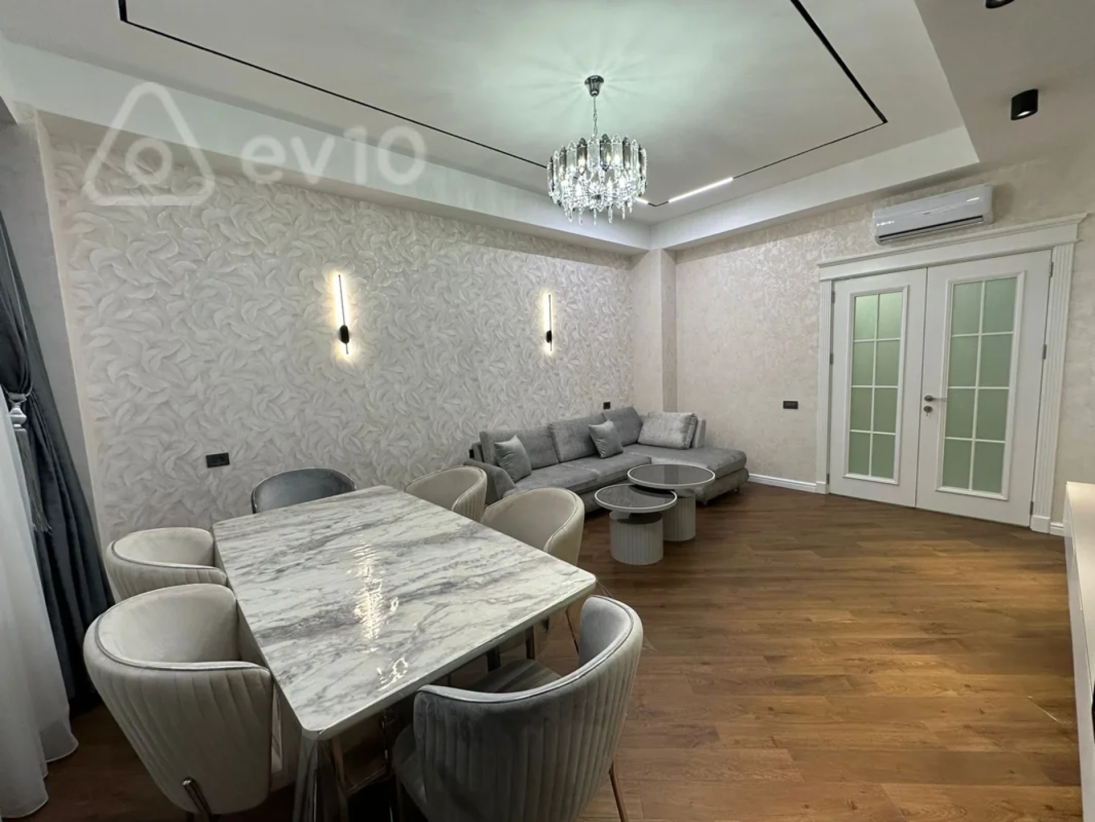 Kirayə verilir 3 otaqlı yeni tikili 150 m²