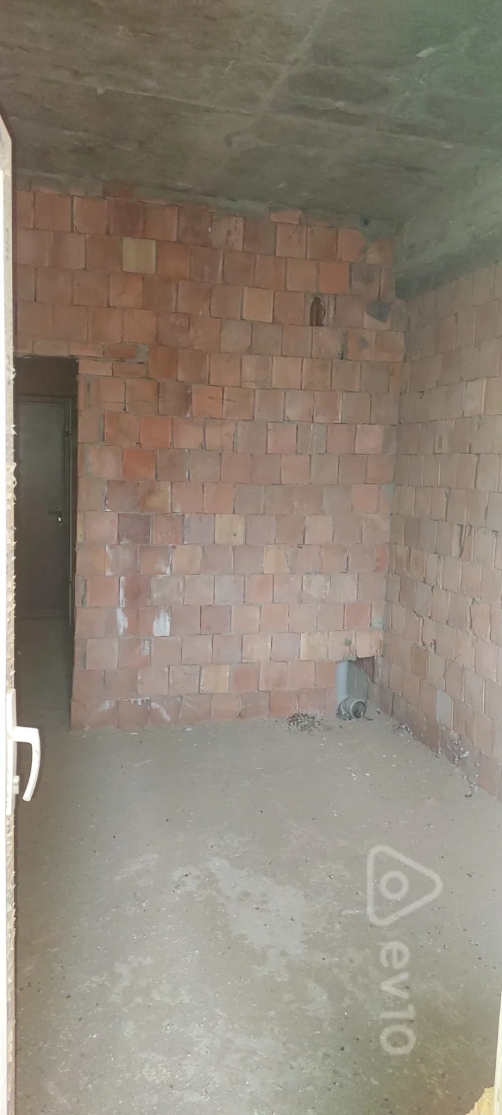 Satılır 1 otaqlı yeni tikili 52.5 m²