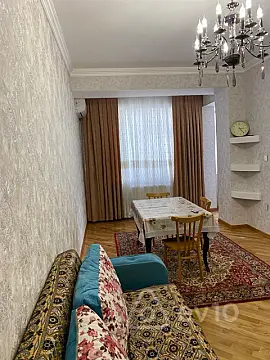 Kirayə verilir 1 otaqlı yeni tikili 60 m²