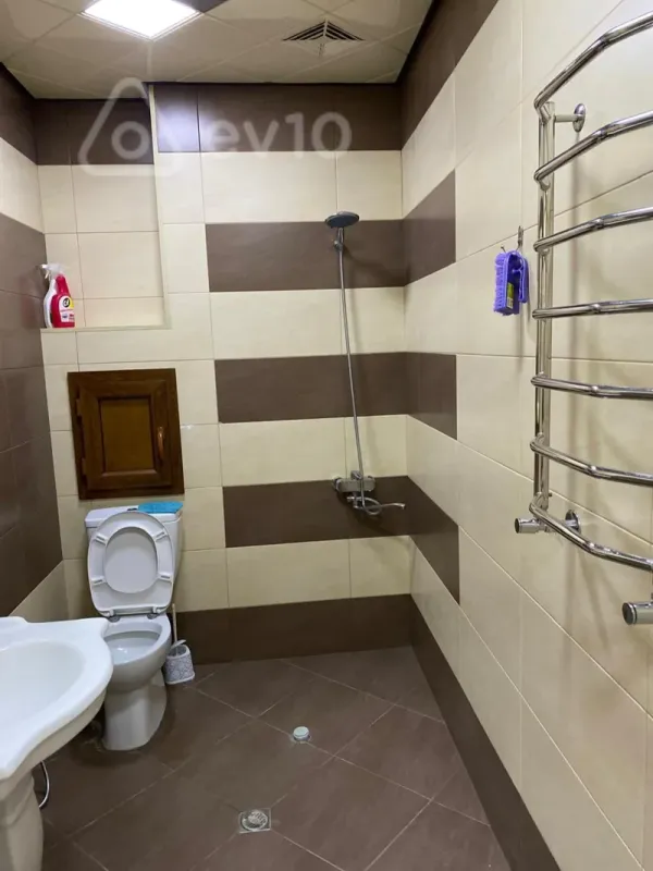 Kirayə verilir 1 otaqlı yeni tikili 60 m²