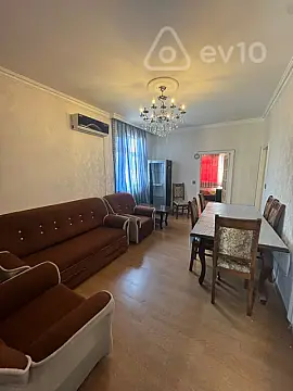 Kirayə verilir 3 otaqlı köhnə tikili 65 m²