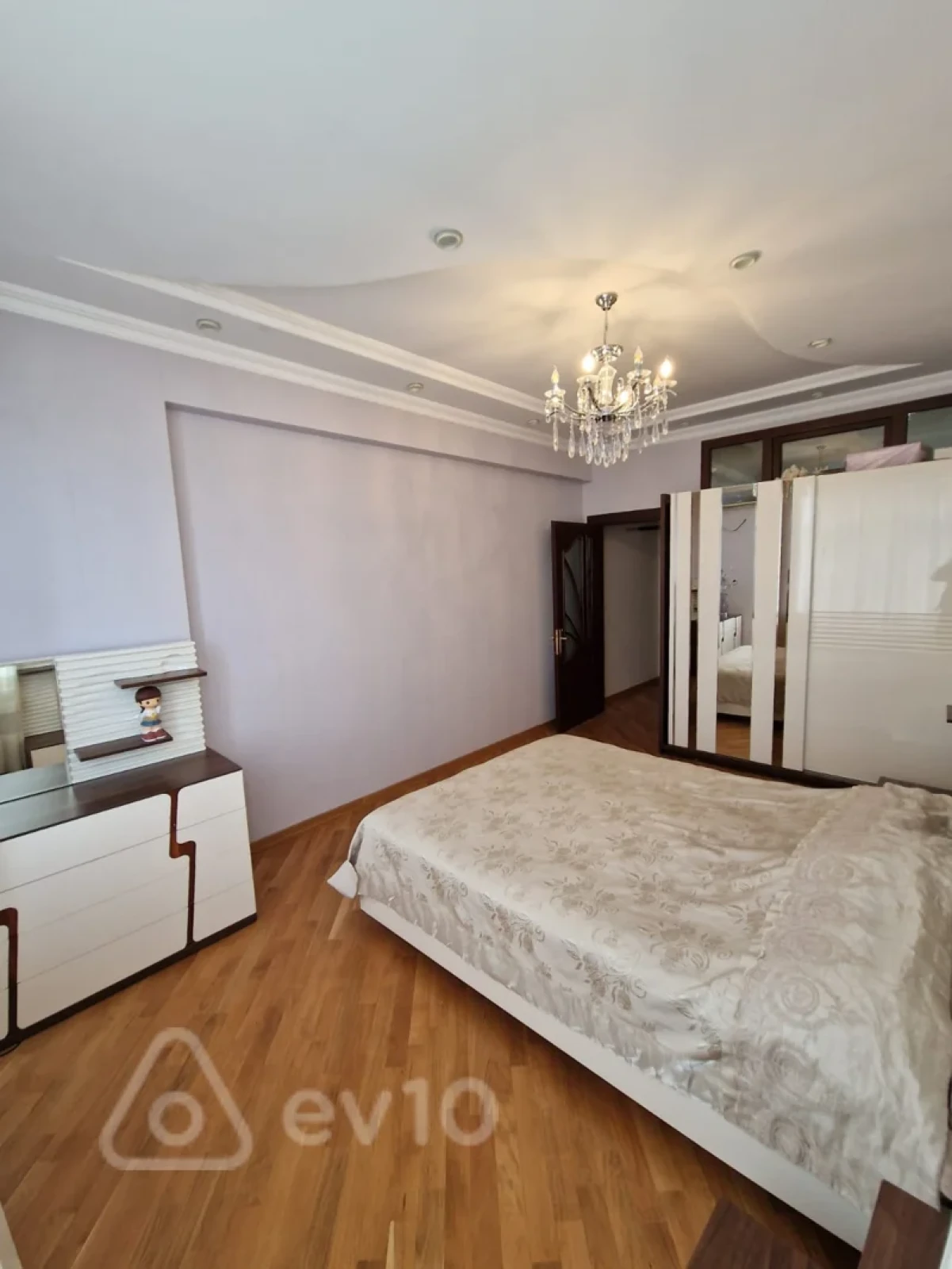 Satılır 3 otaqlı yeni tikili 103 m²