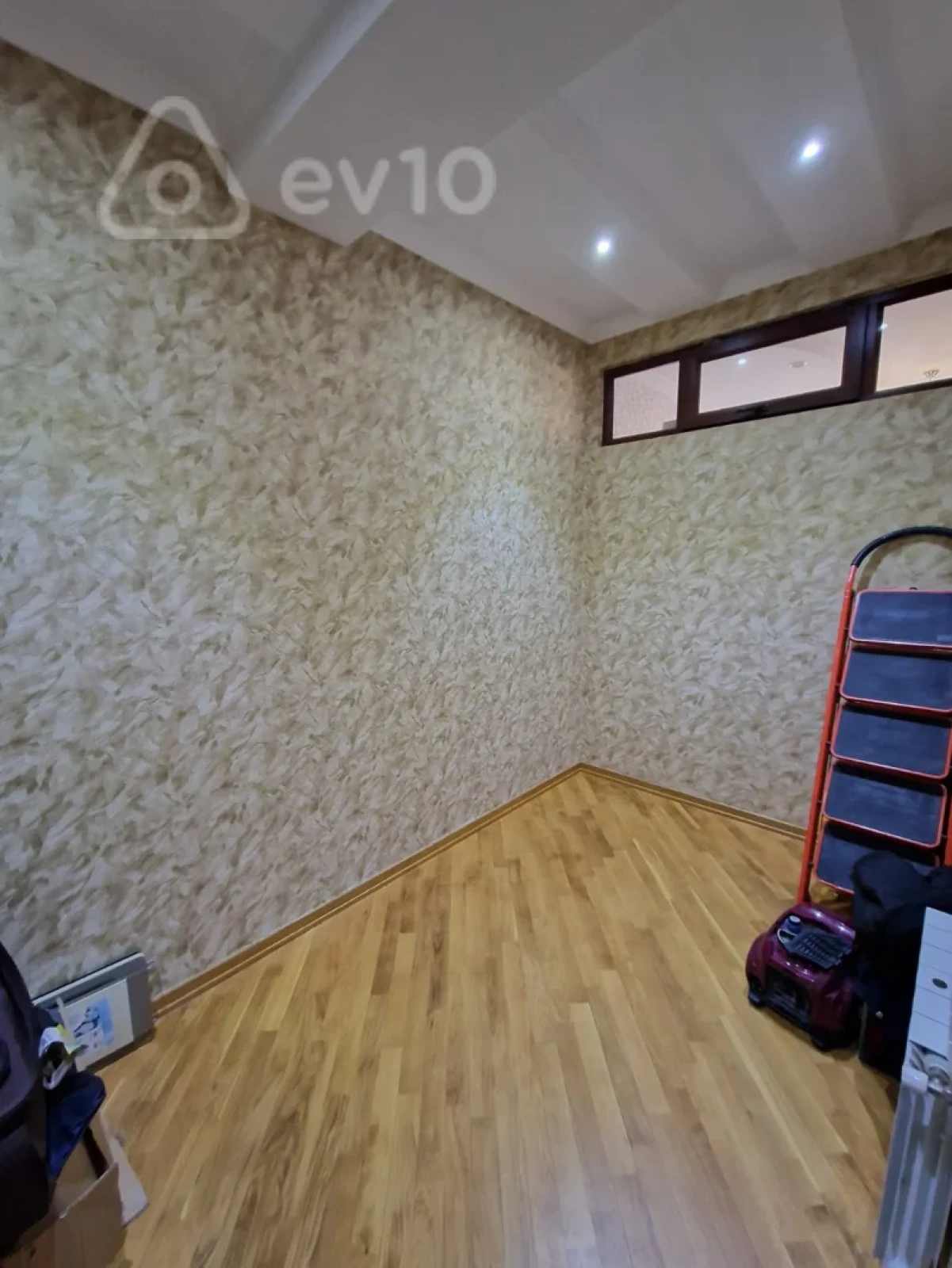 Satılır 3 otaqlı yeni tikili 103 m²