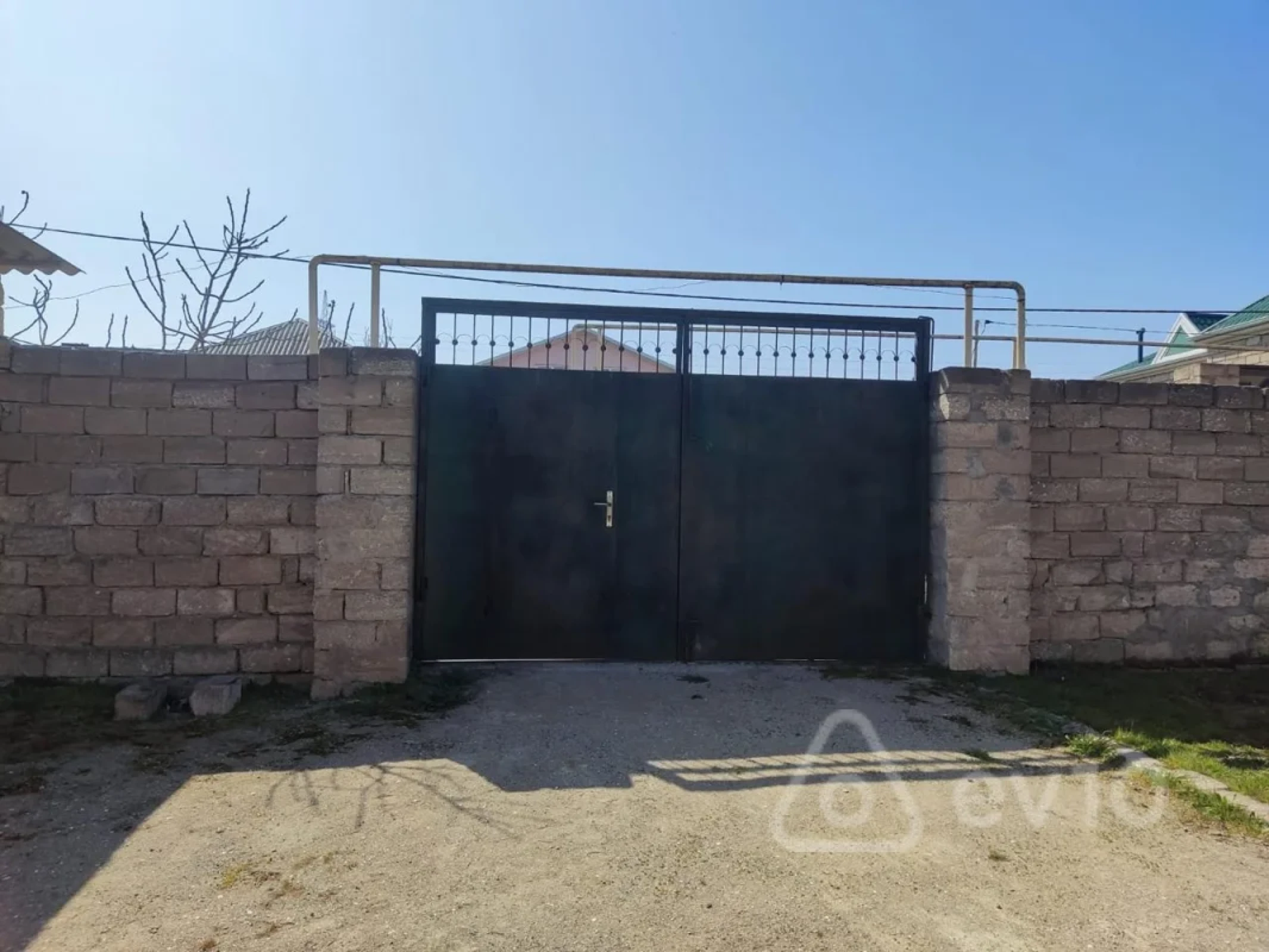 Kirayə verilir 3 otaqlı köhnə tikili 100 m²