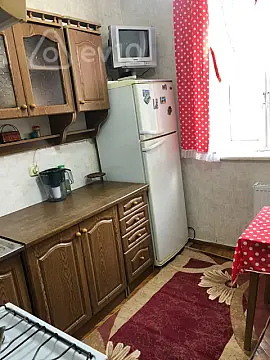 Kirayə verilir 2 otaqlı köhnə tikili 65 m²