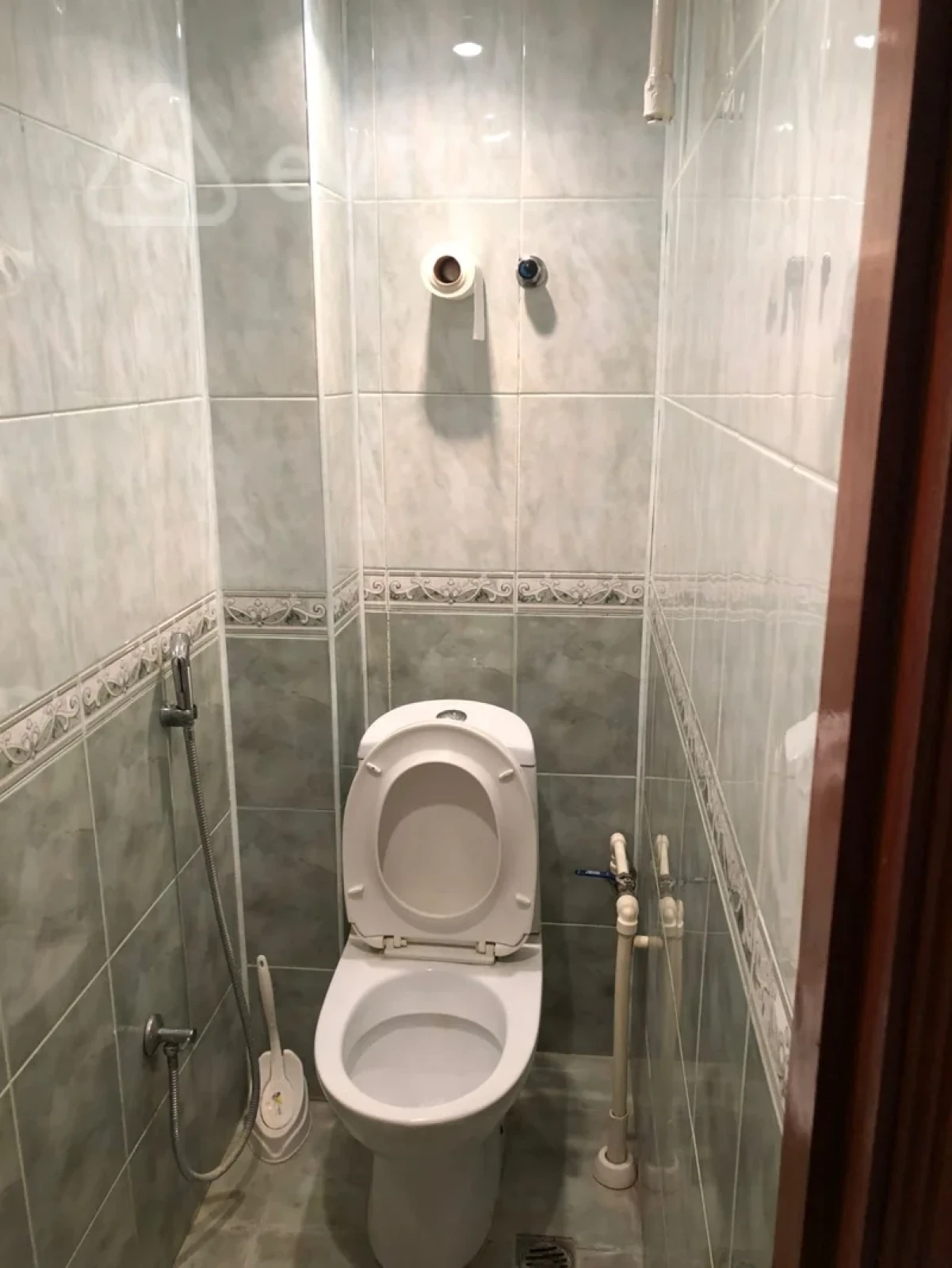 Kirayə verilir 2 otaqlı köhnə tikili 65 m²