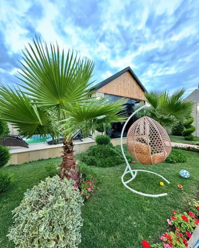 Satılır 5 otaqlı həyət evi 200 m²