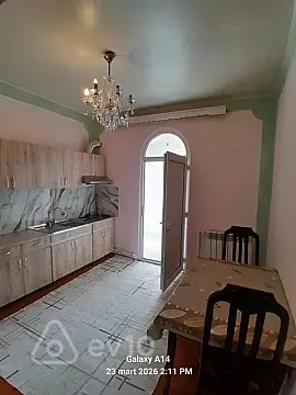 Kirayə verilir 2 otaqlı həyət evi 70 m²