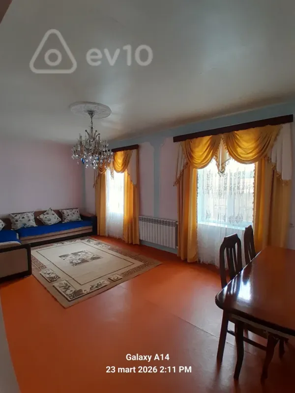 Kirayə verilir 2 otaqlı həyət evi 70 m²