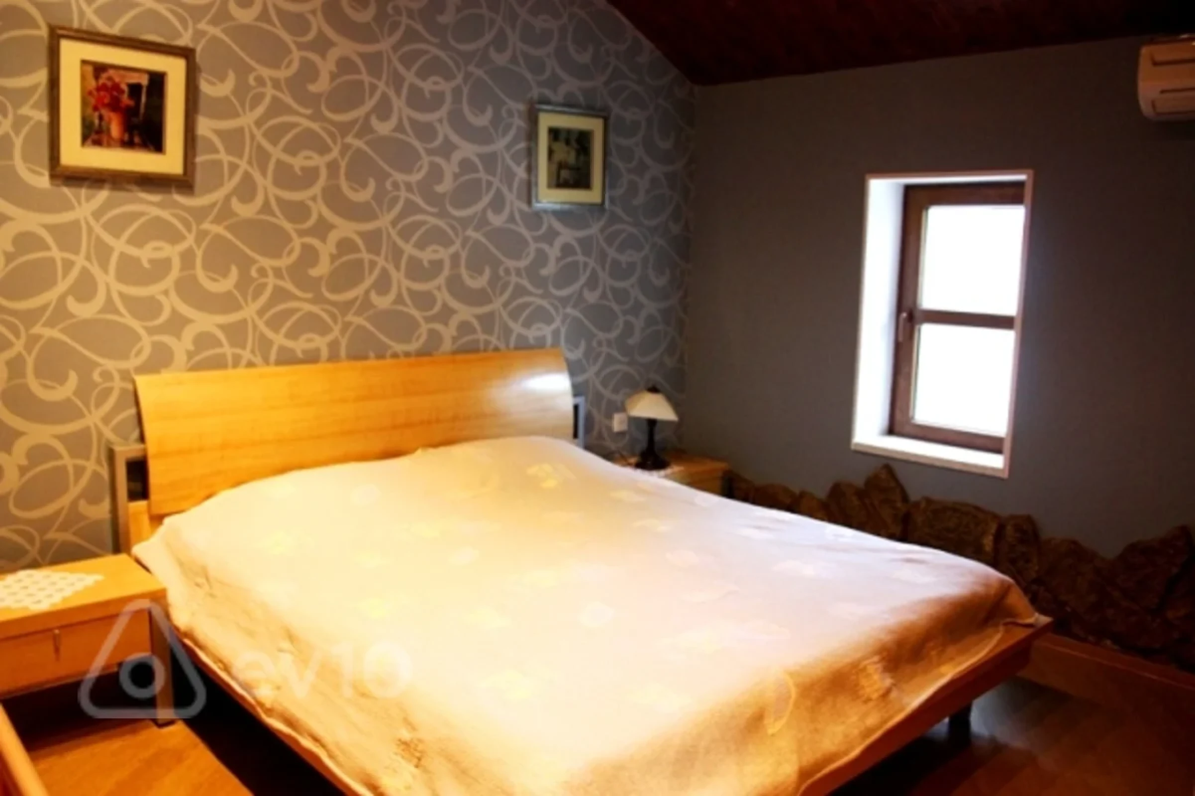 Kirayə verilir 4 otaqlı həyət evi 155 m²