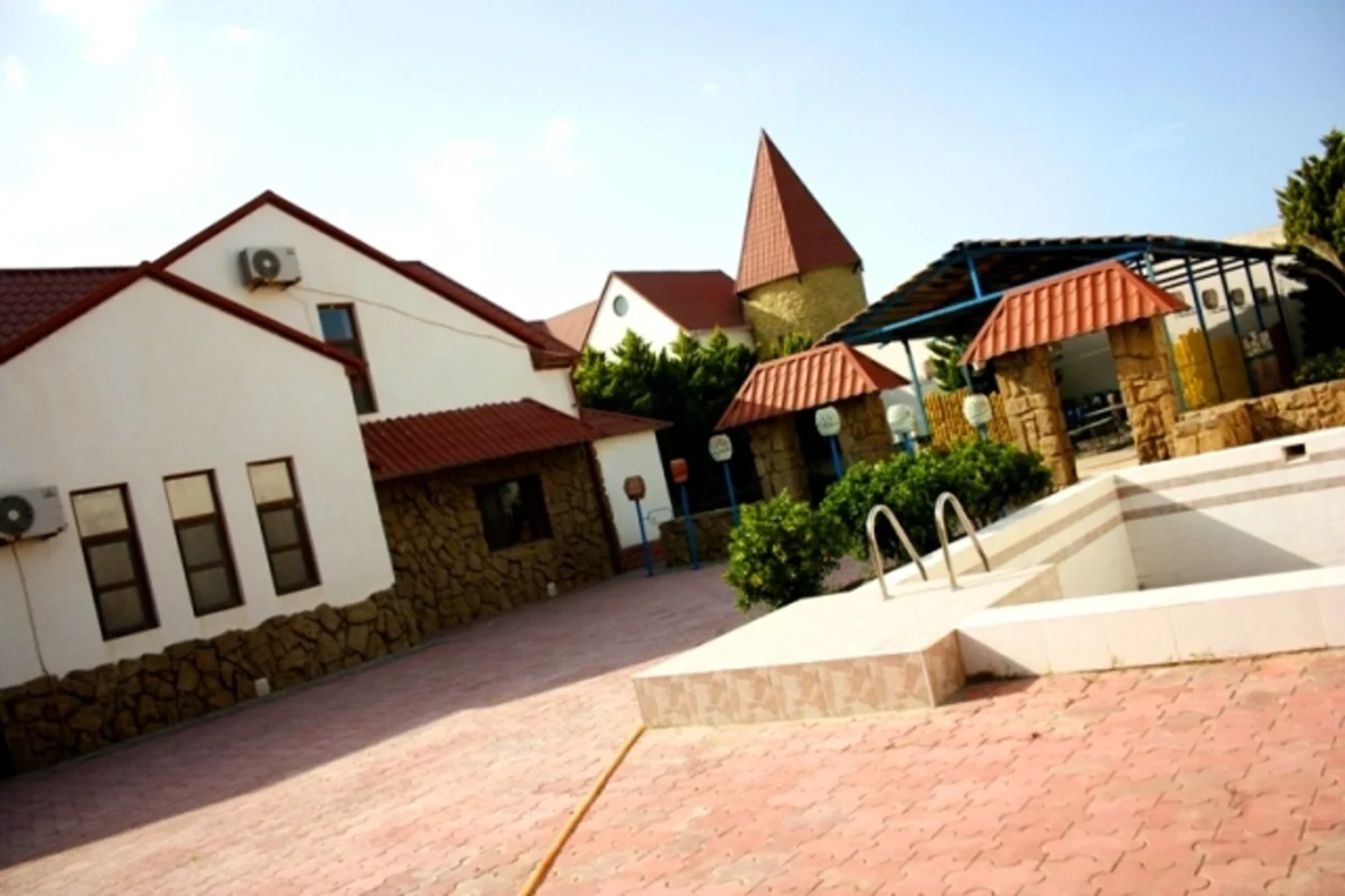 Kirayə verilir 4 otaqlı həyət evi 155 m²