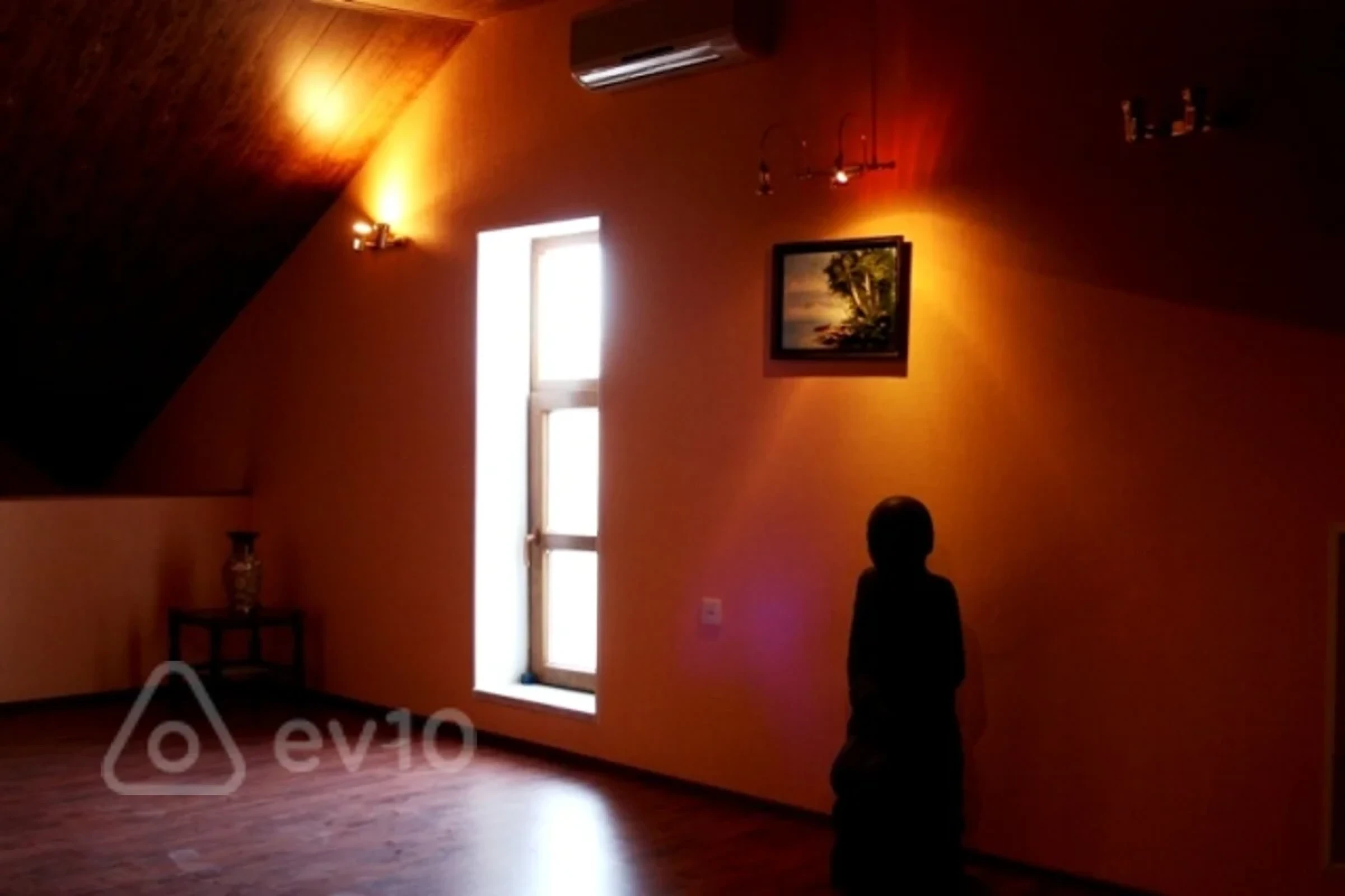 Kirayə verilir 4 otaqlı həyət evi 155 m²