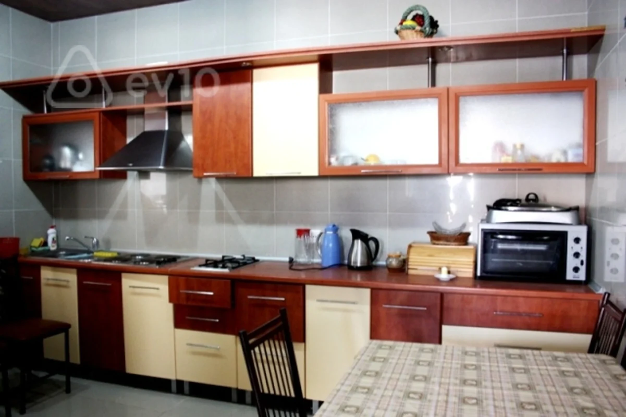 Kirayə verilir 4 otaqlı həyət evi 155 m²