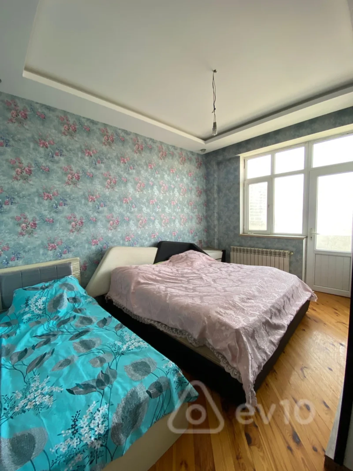 Kirayə verilir 2 otaqlı yeni tikili 84 m²