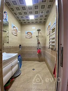 Kirayə verilir 2 otaqlı yeni tikili 84 m²