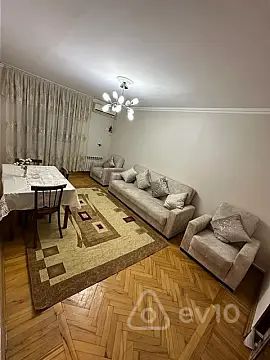 Kirayə verilir 2 otaqlı yeni tikili 65 m²