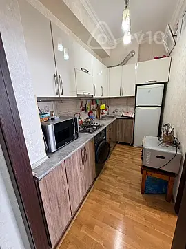 Kirayə verilir 2 otaqlı yeni tikili 60 m²
