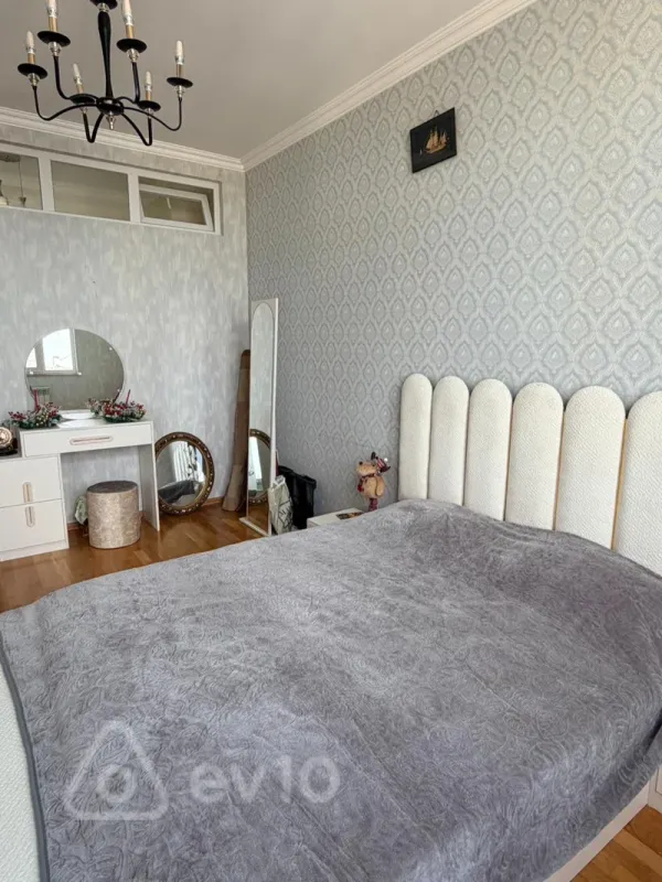 Kirayə verilir 2 otaqlı yeni tikili 60 m²