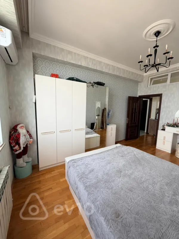 Kirayə verilir 2 otaqlı yeni tikili 60 m²