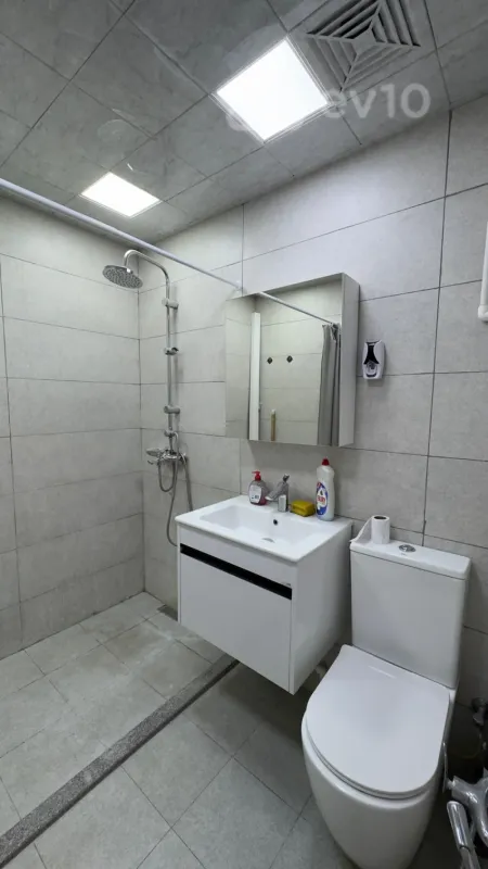 Satılır 2 otaqlı yeni tikili 45 m²