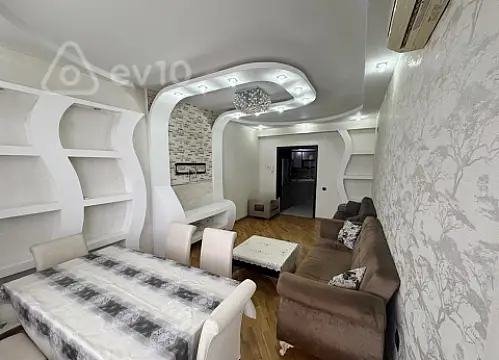 Satılır 2 otaqlı köhnə tikili 69 m² — Bakı, Binəqədi 2 otaq 69.00 m²