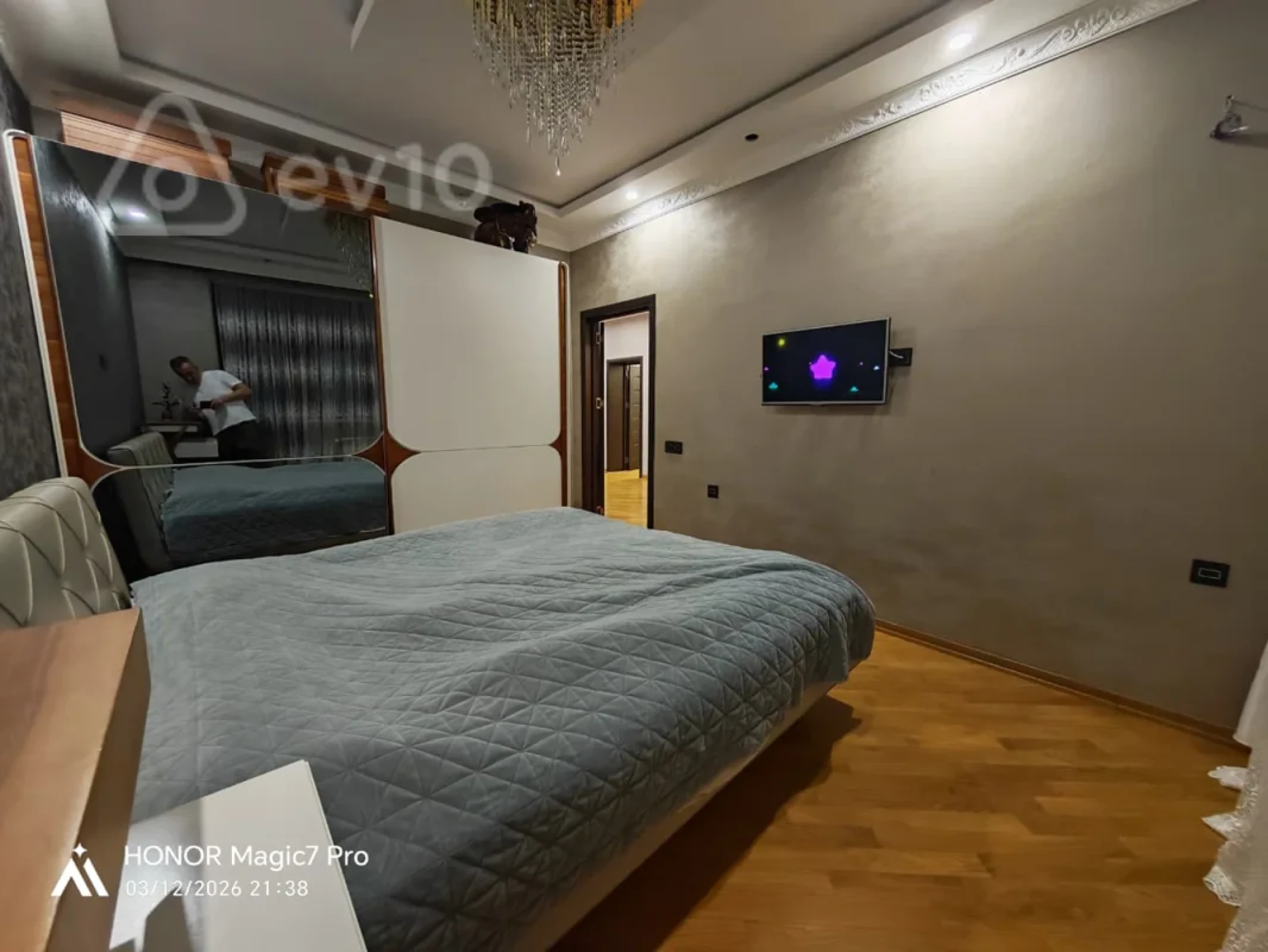 Satılır 3 otaqlı yeni tikili 120 m²