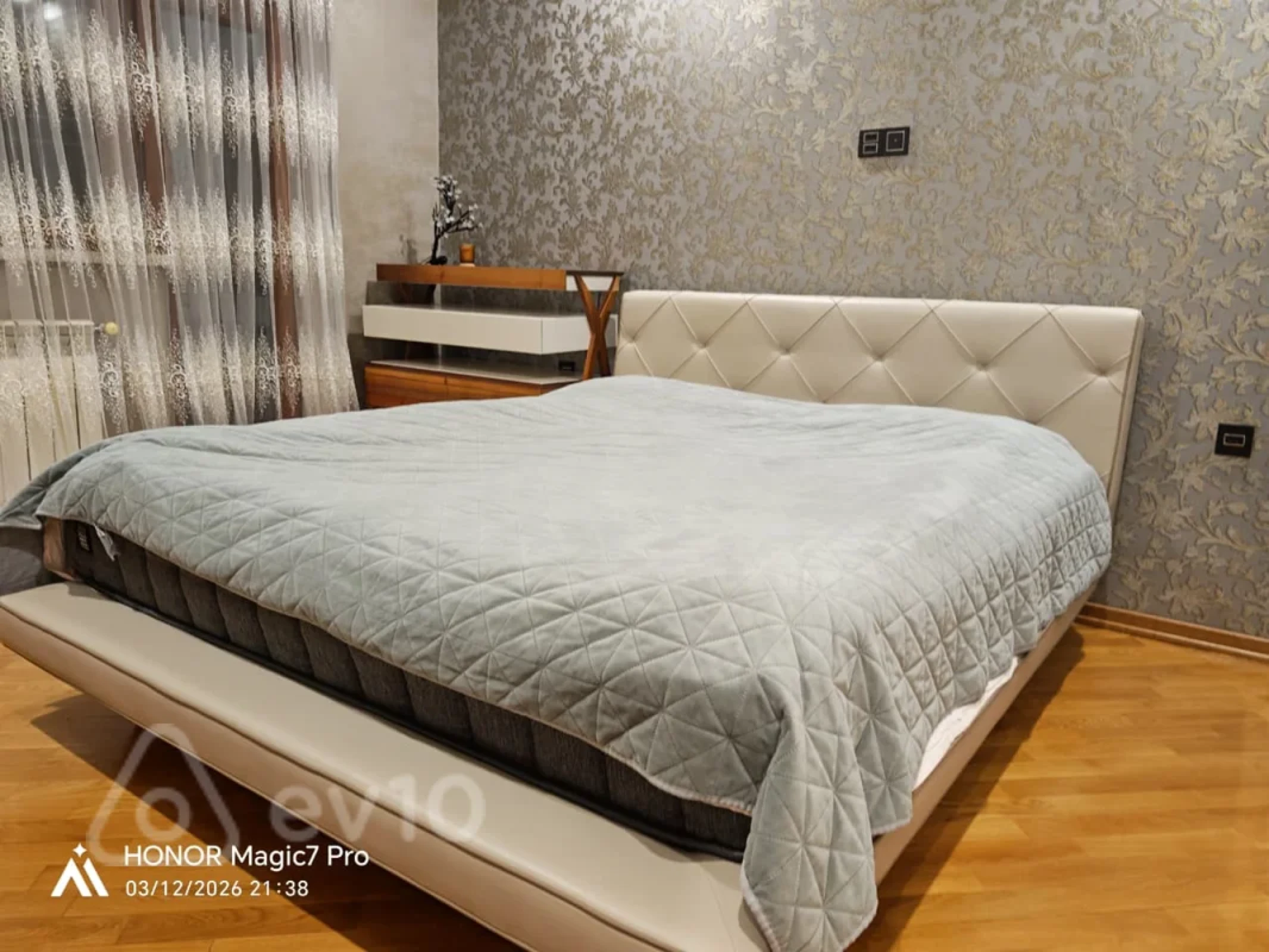 Satılır 3 otaqlı yeni tikili 120 m²