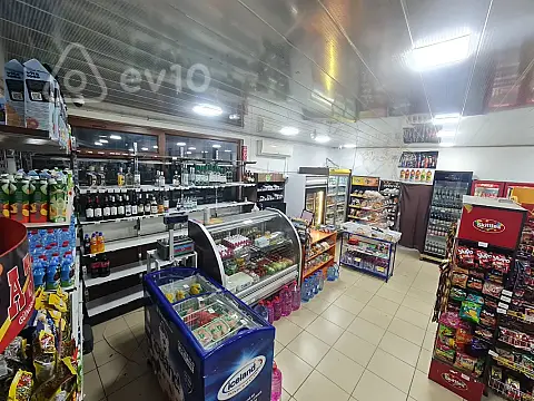 Satılır mənzil 110 m²