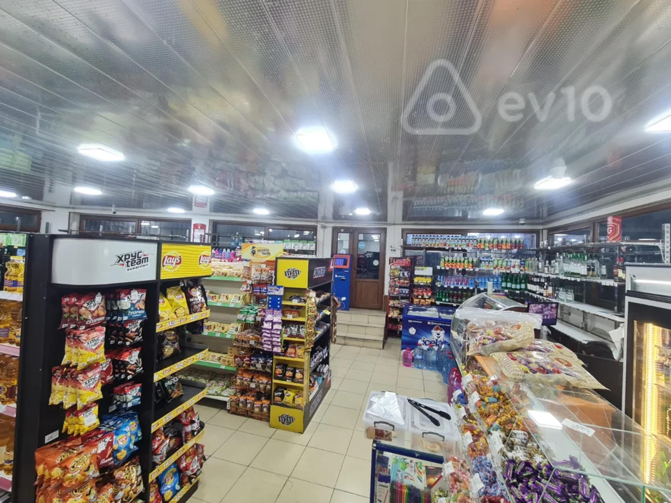 Satılır mənzil 110 m²