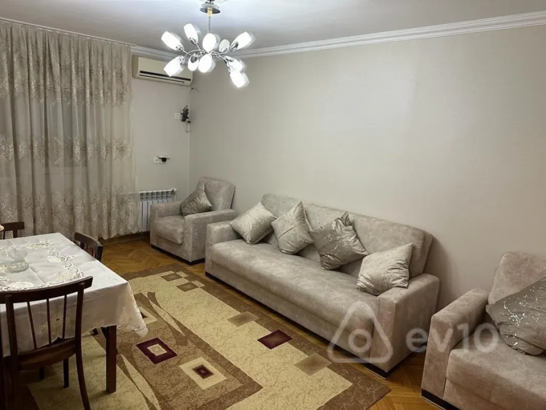 Kirayə verilir 2 otaqlı yeni tikili 64 m²