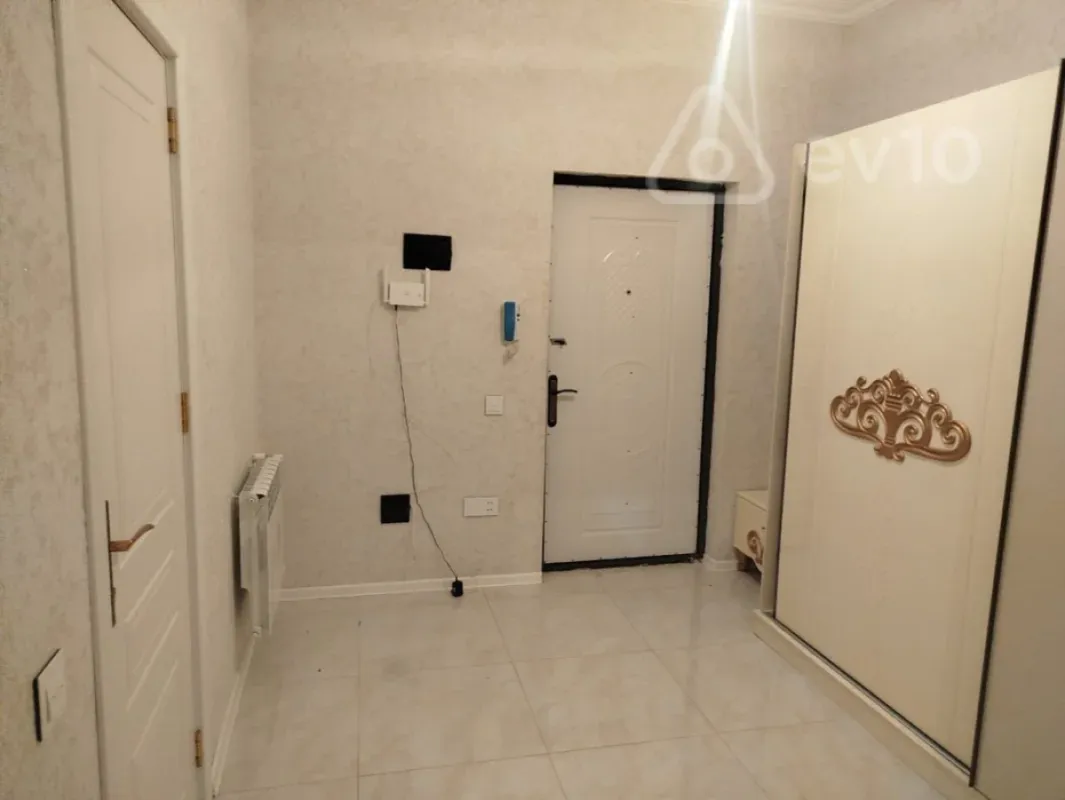 Satılır 2 otaqlı yeni tikili 66 m²