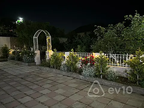 Satılır 3 otaqlı həyət evi 130 m²