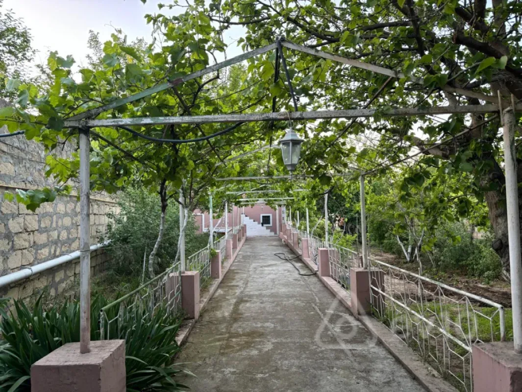 Satılır 3 otaqlı həyət evi 130 m²